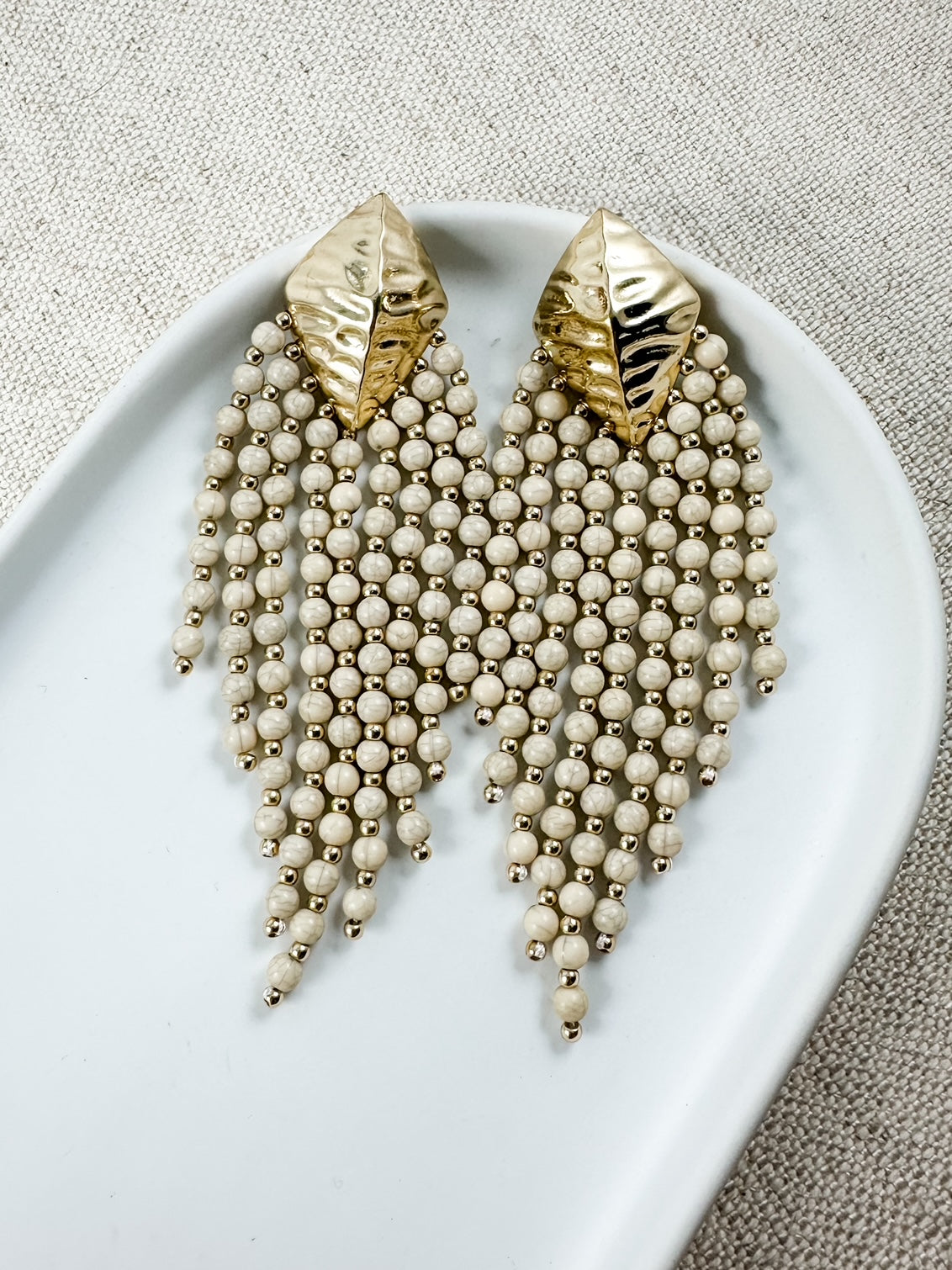 Center of Attention Earrings, Natural