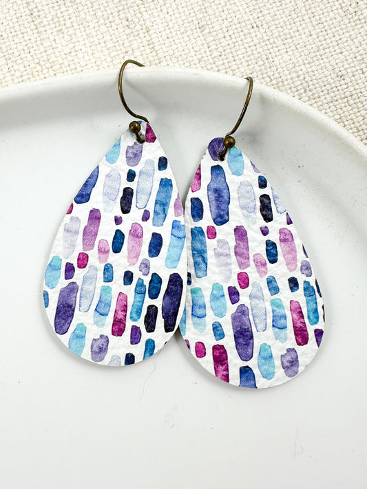 Color Theory Leather, Medium Oak