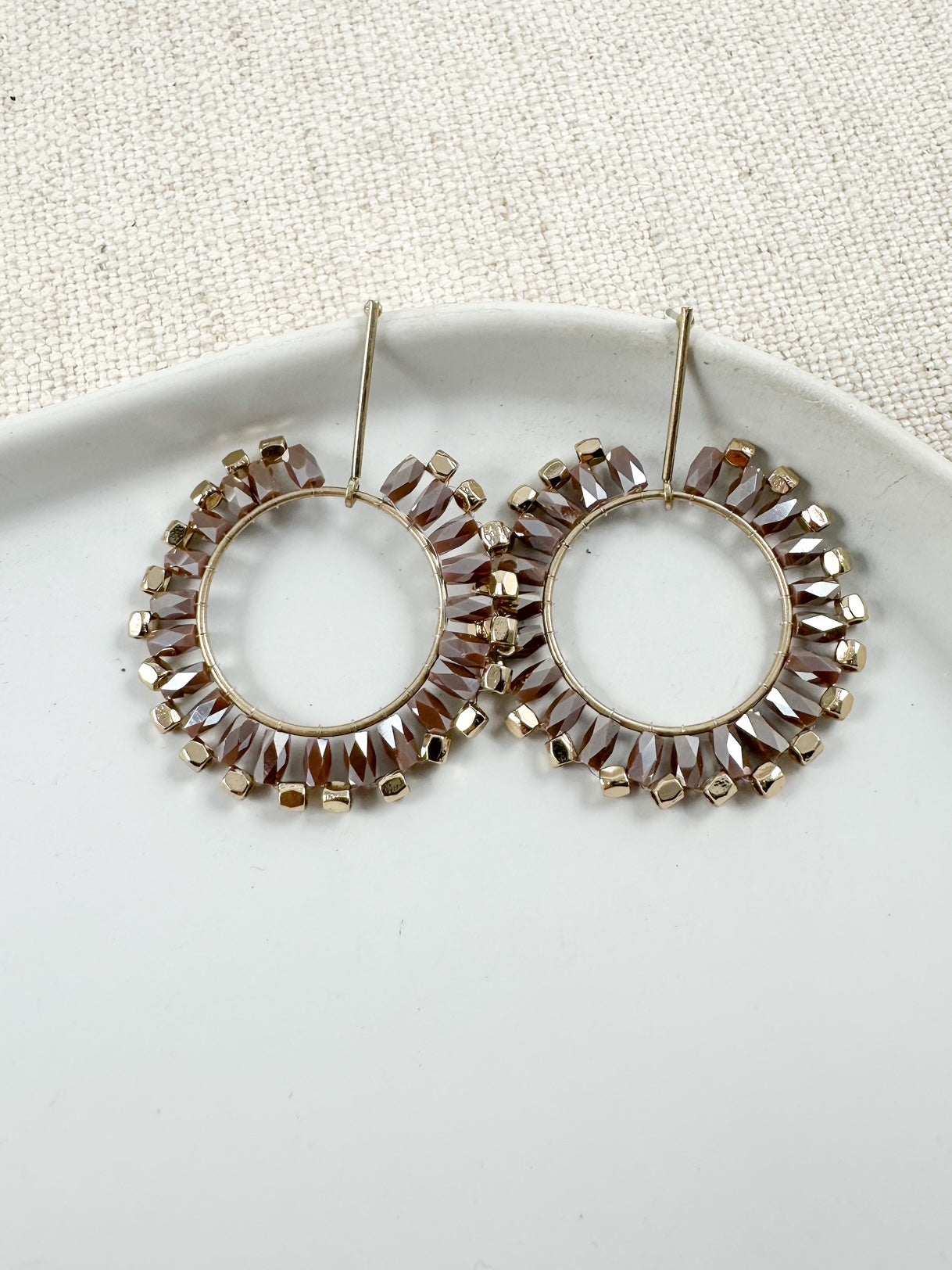 Crowned Edge Earrings, Taupe