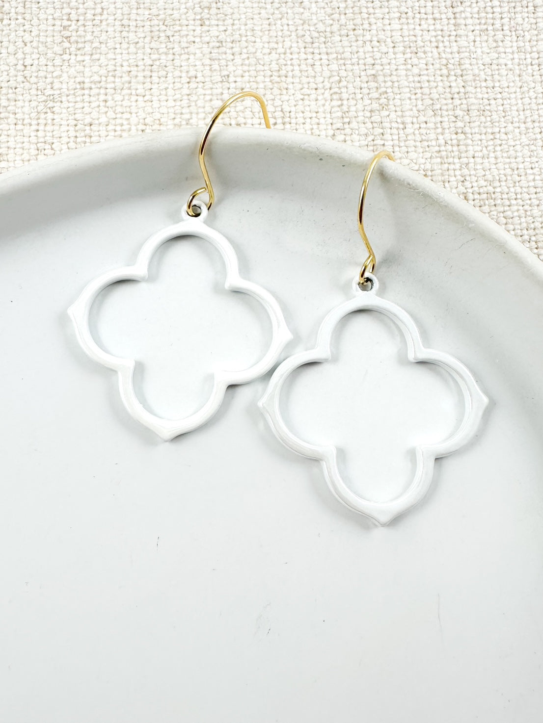Belle Arc Earrings, White