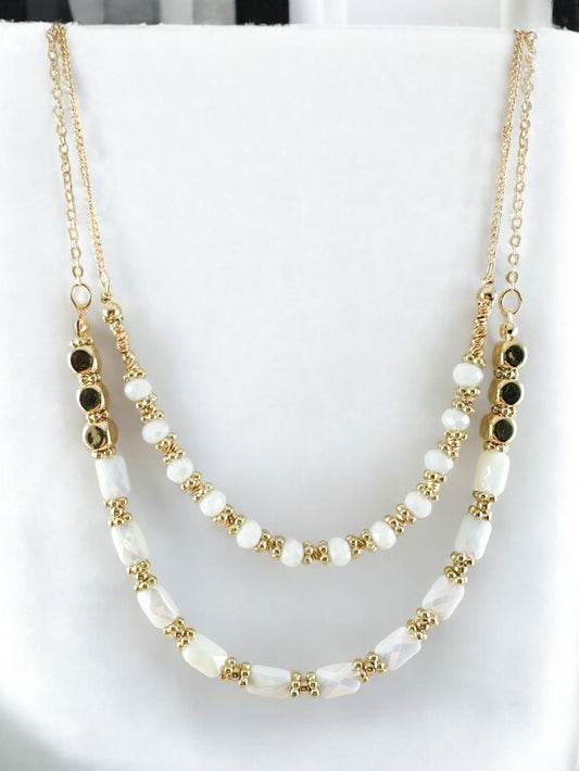 Golden Dusk Necklace, White