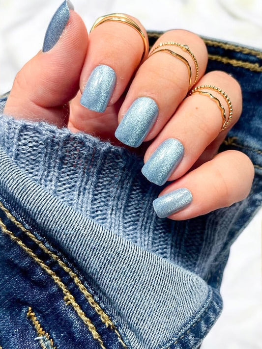 Watch the Northern Lights with Lorena