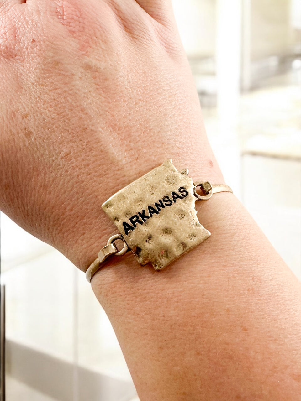Golden Landmark Bracelet, Arkansas