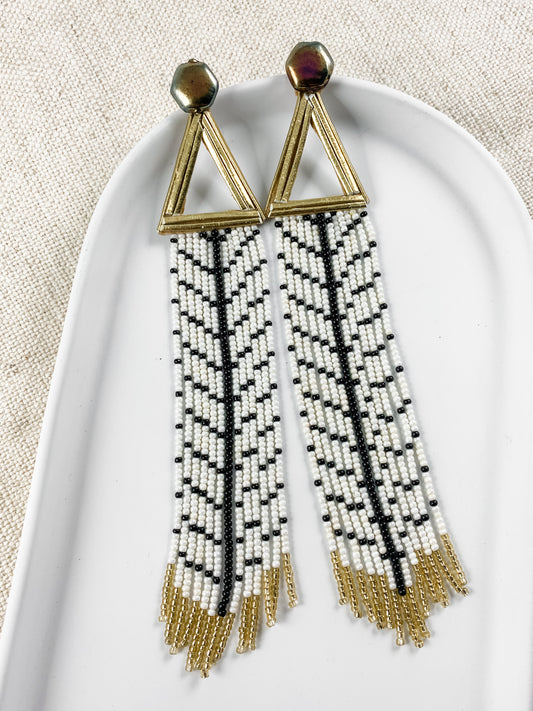 Black & White Shoulder Duster Earrings