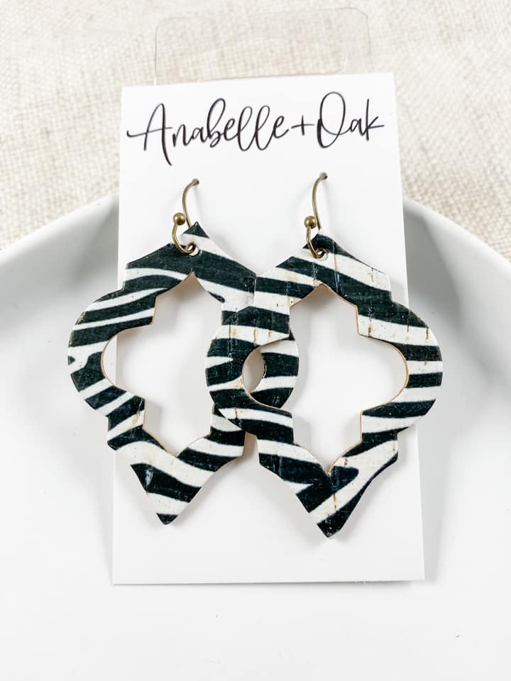 Zebra Quatrefoil Drops