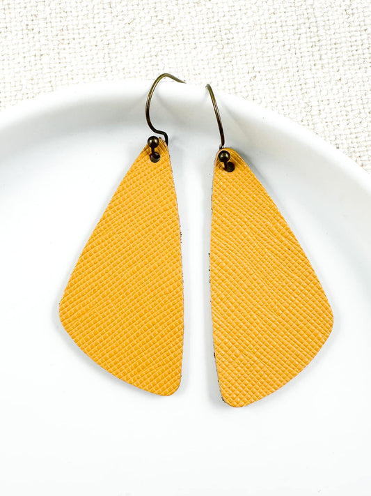 Sunny Bliss Saffiano Earrings, Medium Wedge