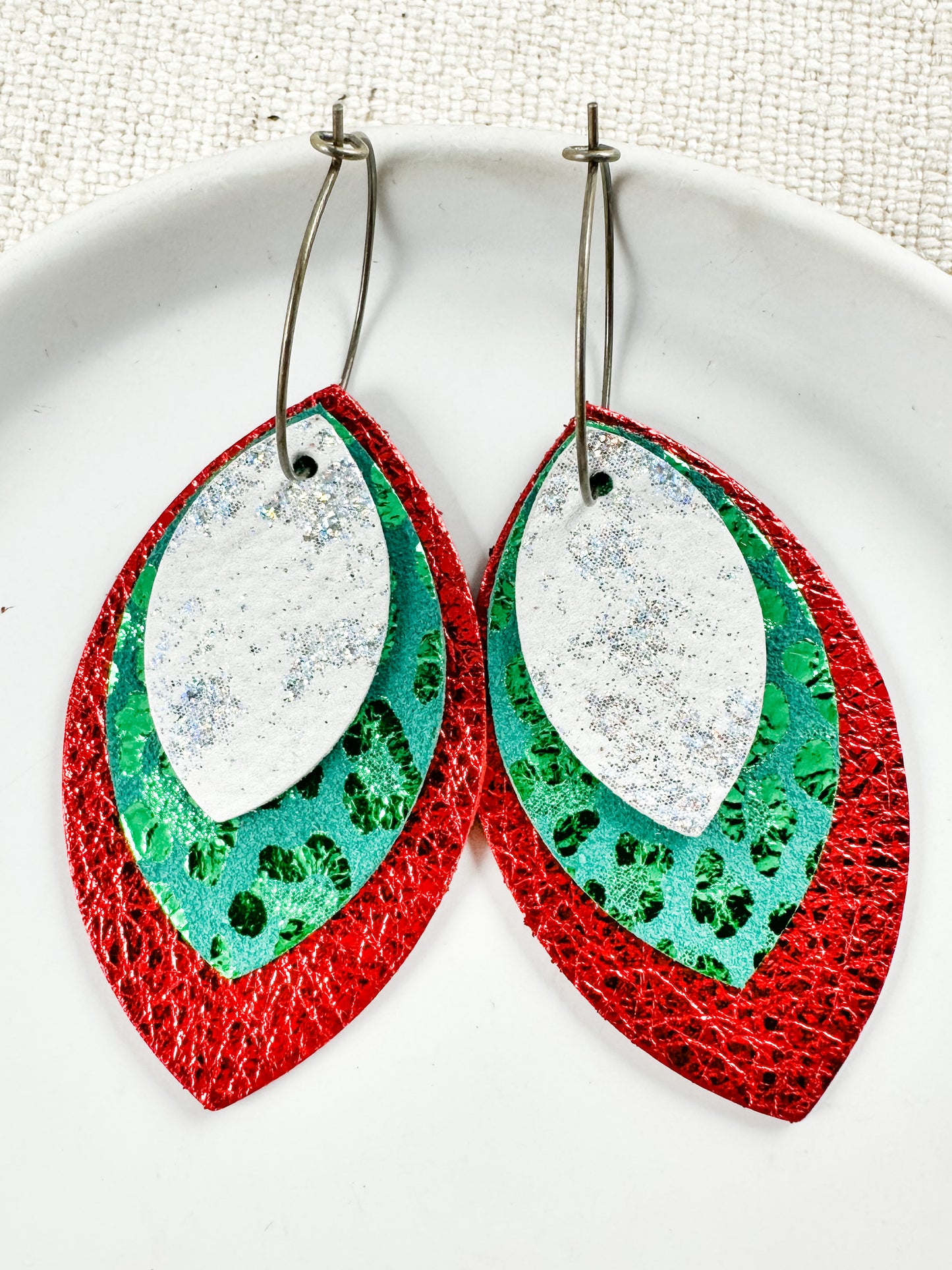 Mistletoe Magic Earrings