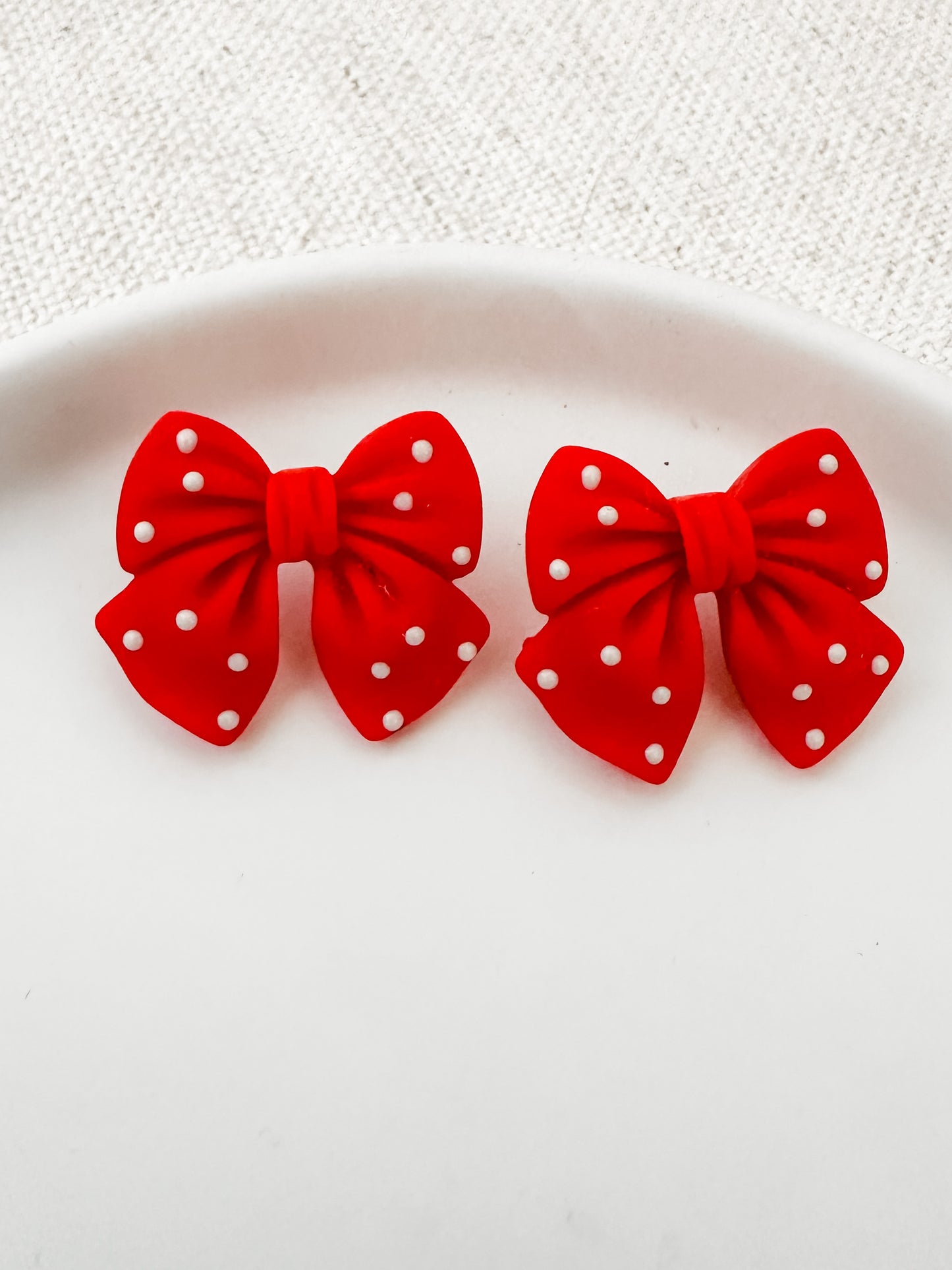 Ribbons of Style Bow Studs, Red & White