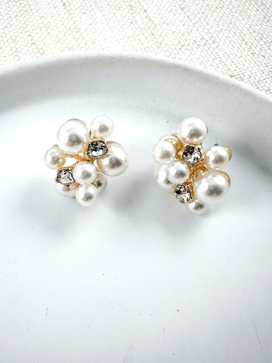 Pearl Cluster Studs