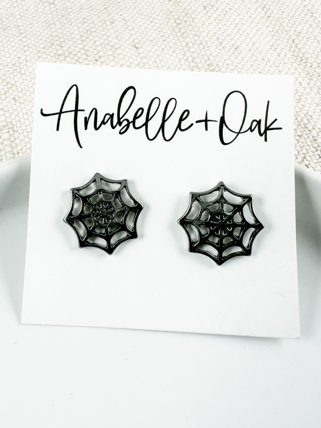 Spider Web Studs