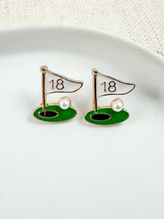 Pearl On the Green Studs