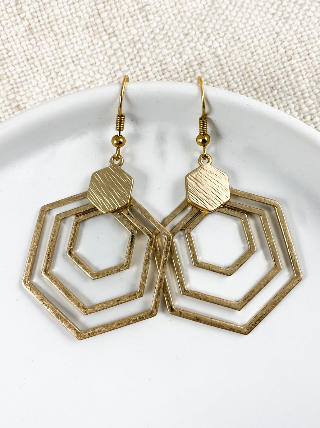 Daily Simplicity Earrings, Gold