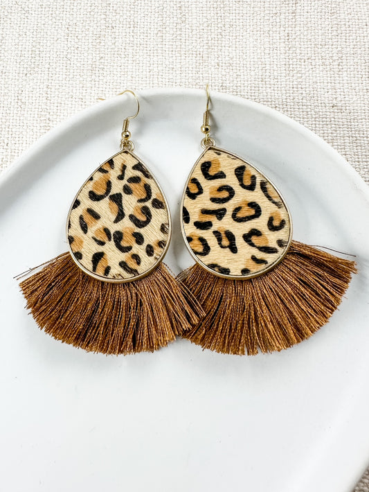 Wild Ways Earrings, Taupe