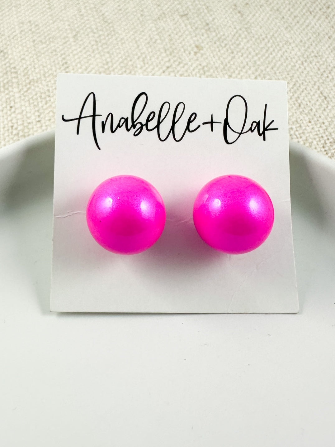 Bright Moments Studs, Neon Pink