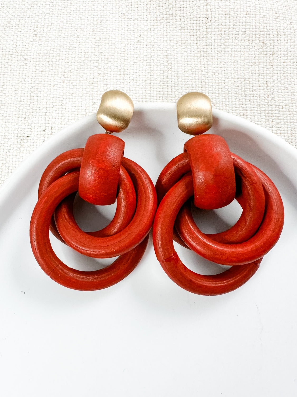 Be a Diva Earrings, Crimson