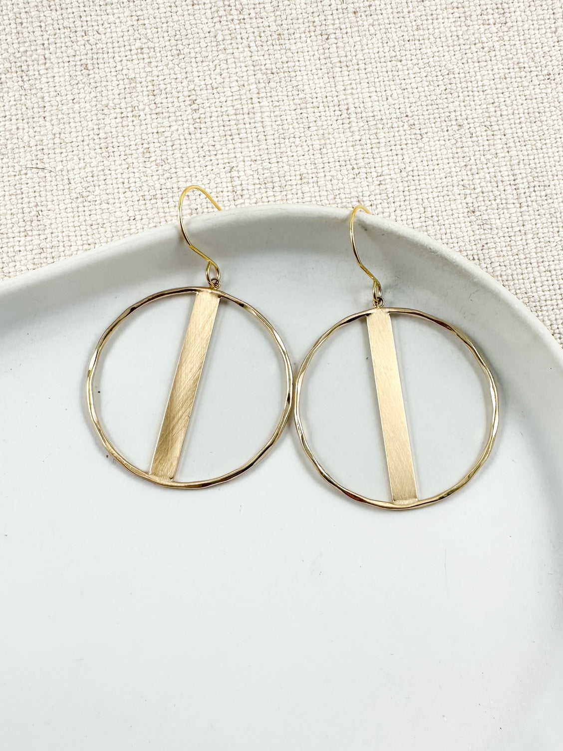 Linear Light Earrings, Gold