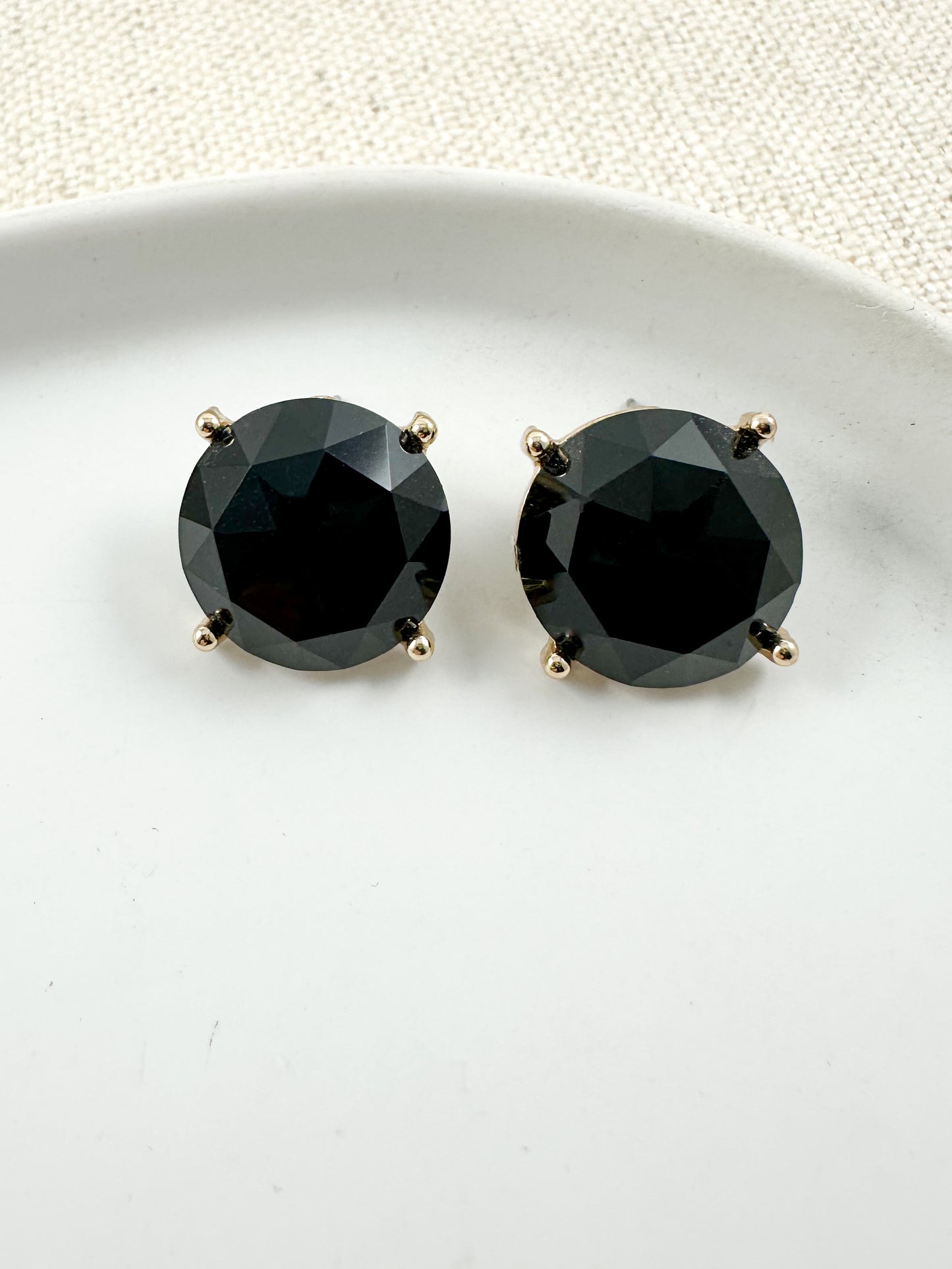 Onyx Solitaire Studs