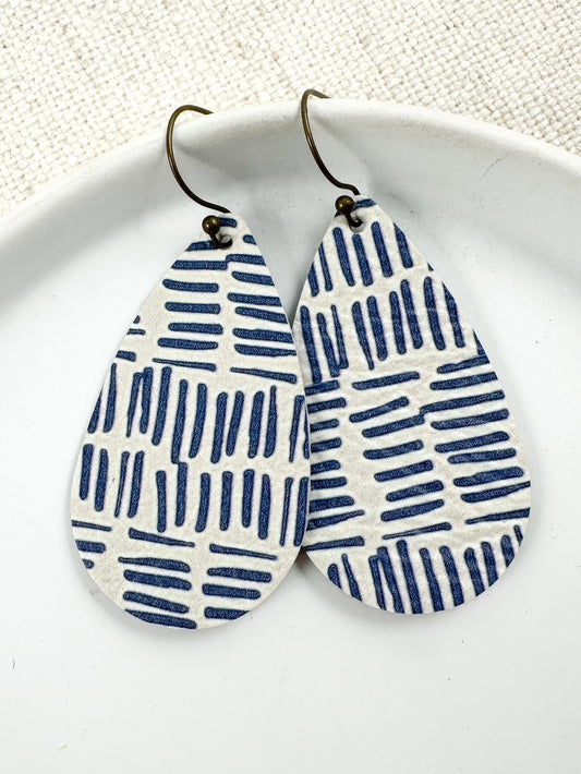 Indigo & Stone Earrings, Medium Oak