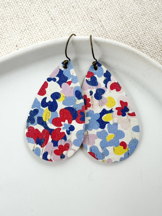 Petal Whirlwind Earrings, Medium Oak