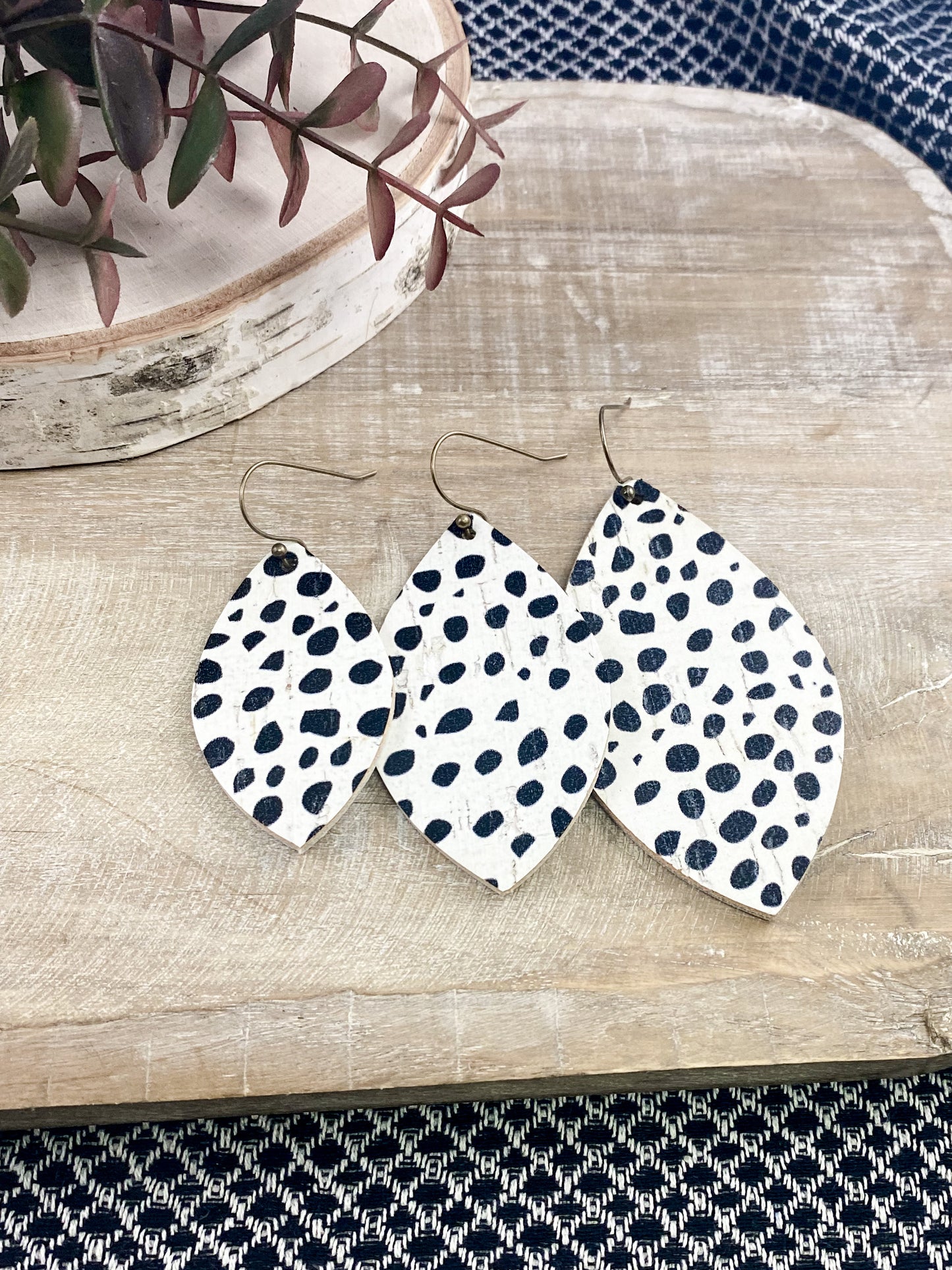 Dalmatian Pointed Teardrops