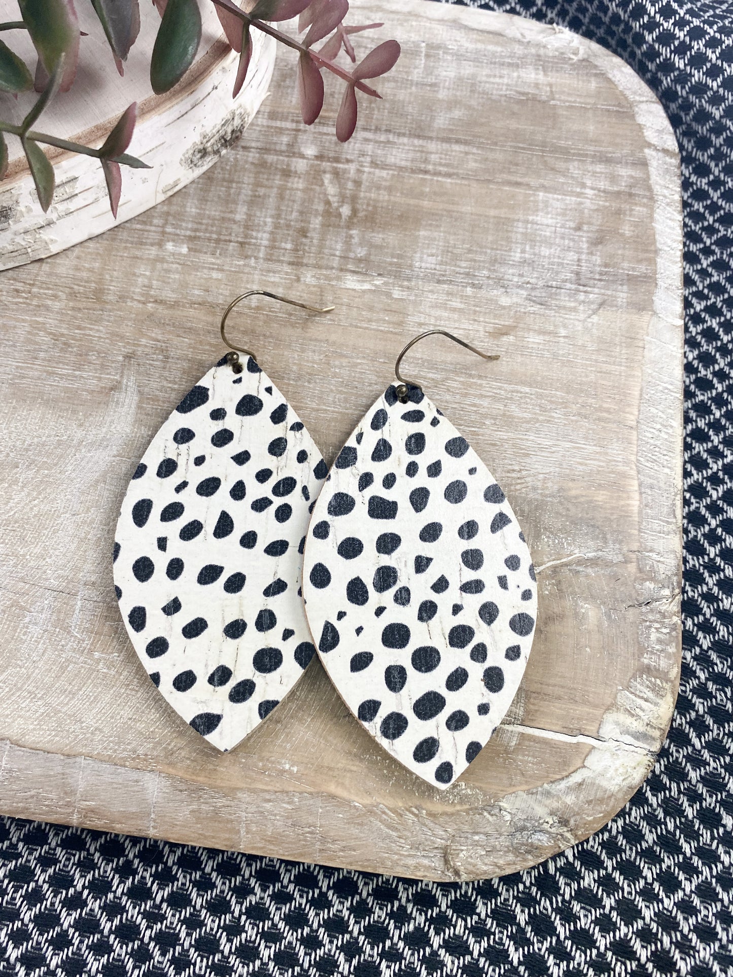 Dalmatian Pointed Teardrops