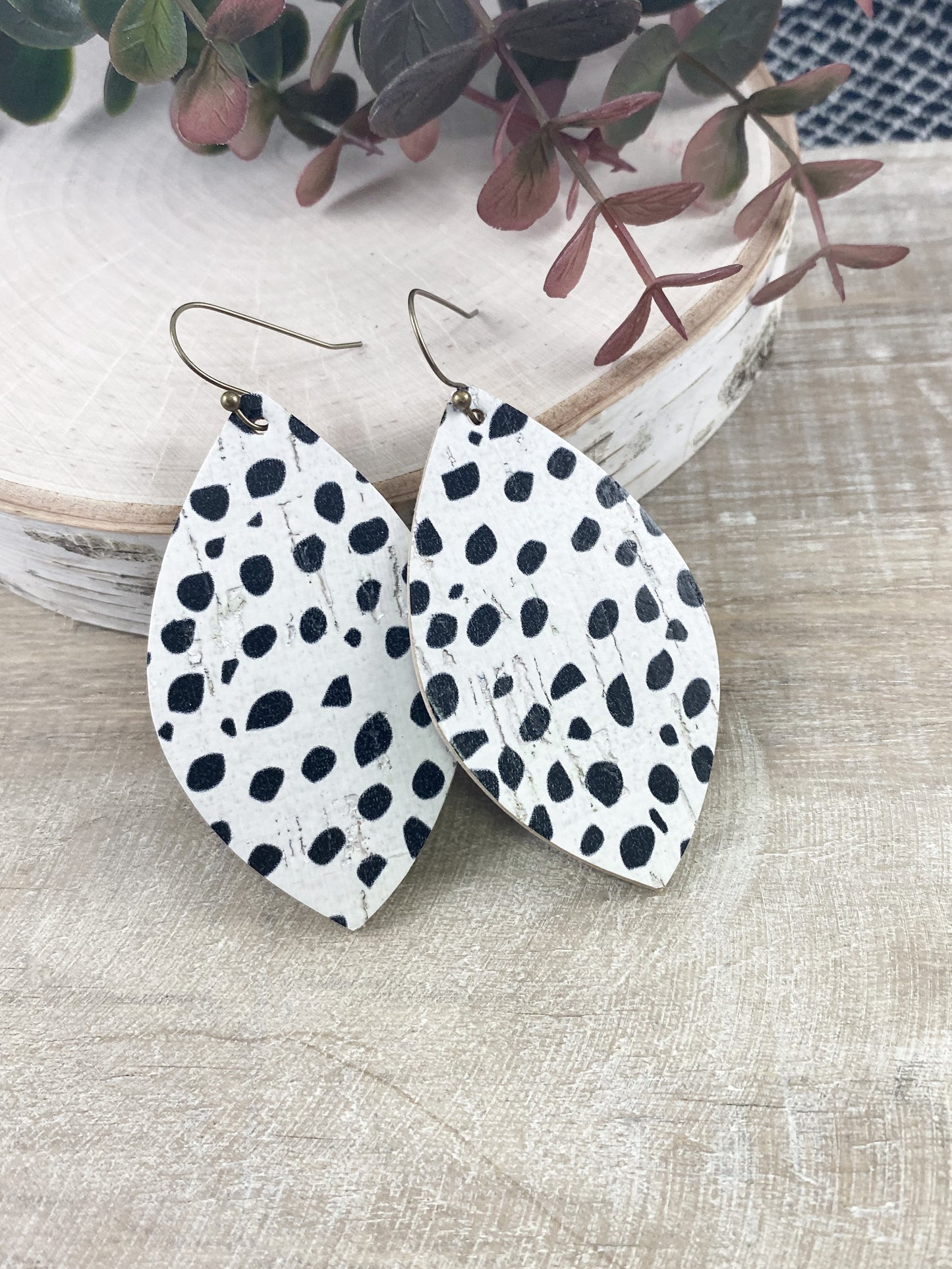 Dalmatian Pointed Teardrops