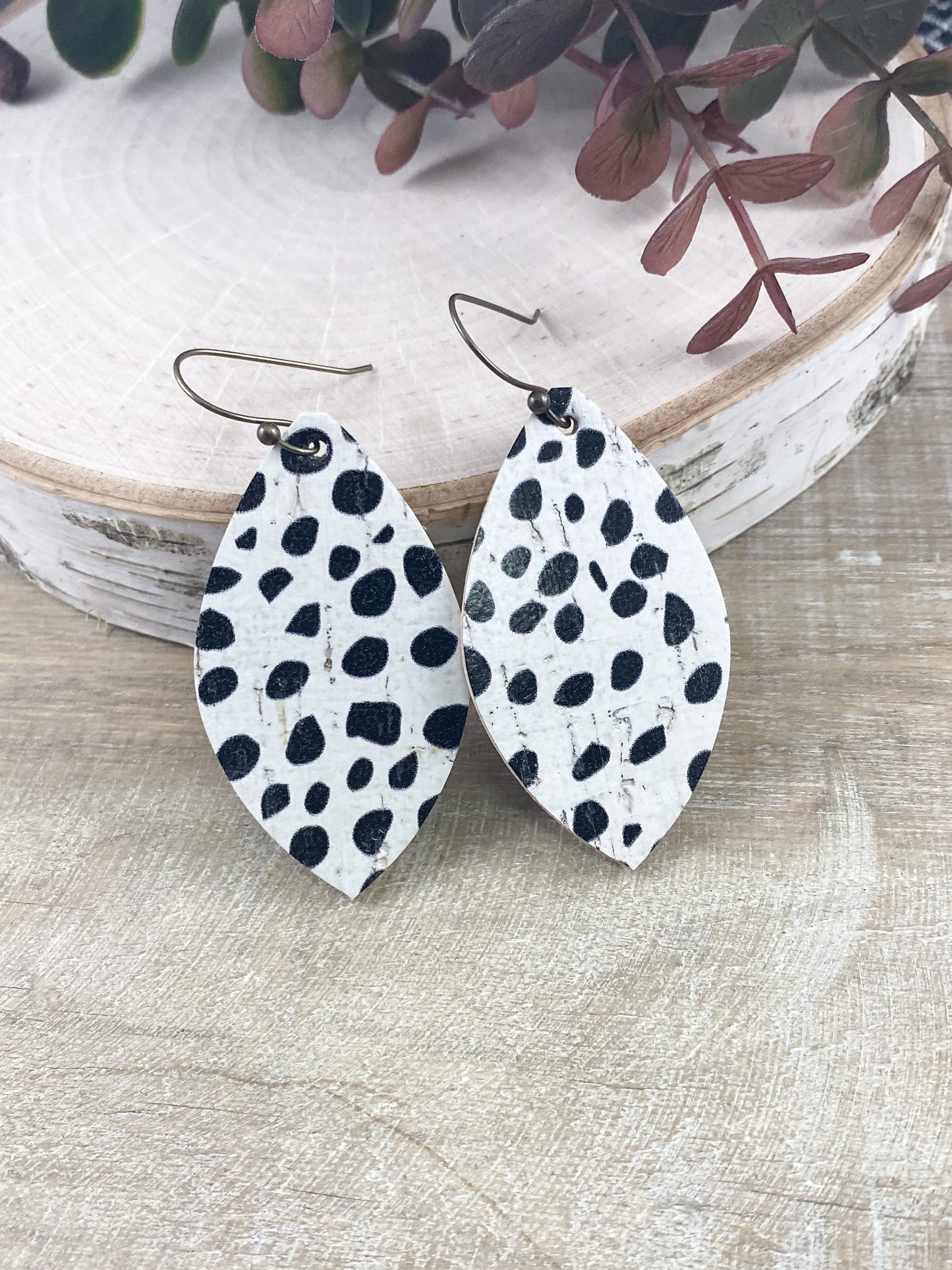 Dalmatian Pointed Teardrops