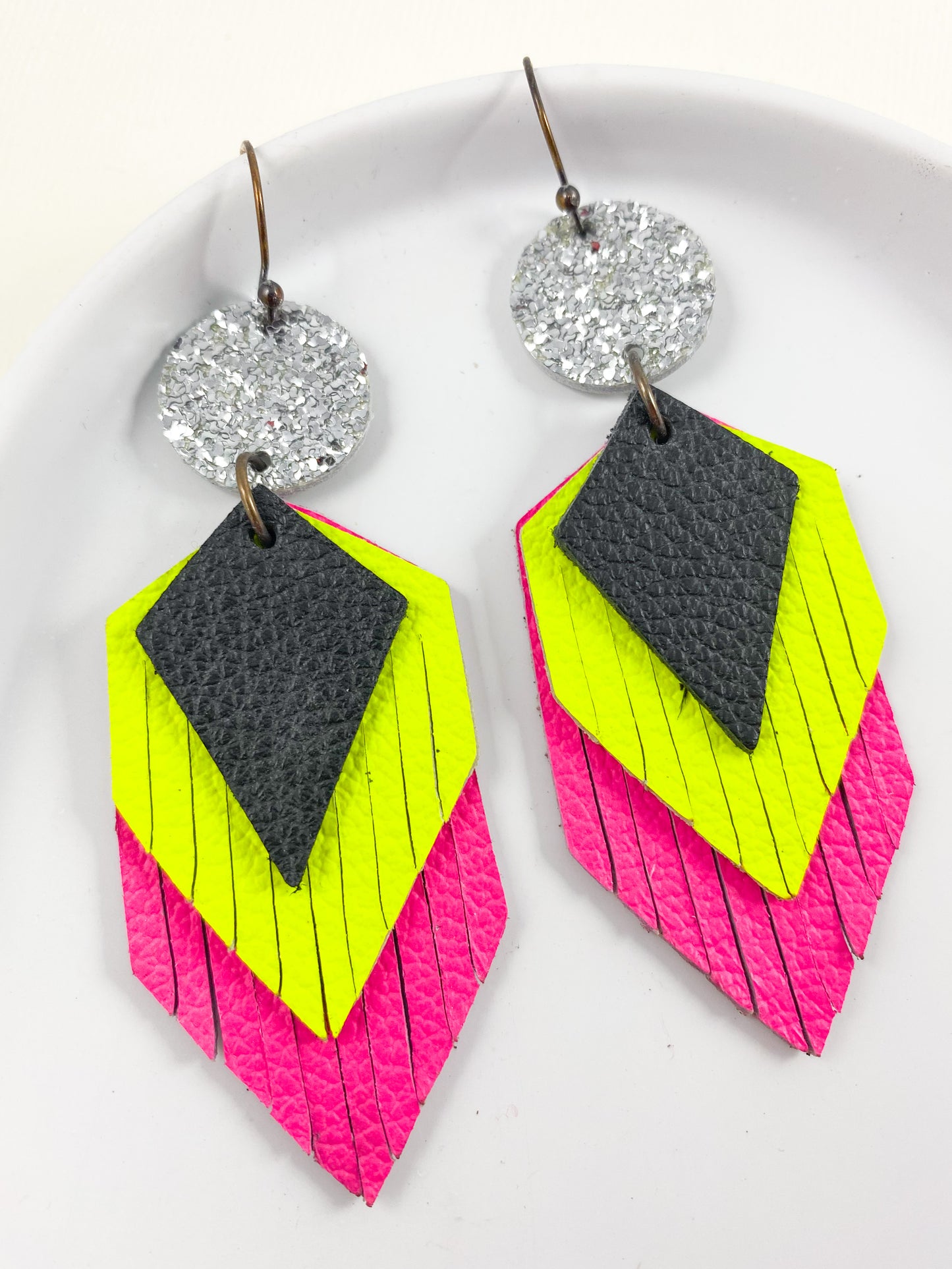 Neon Geometric Fringe